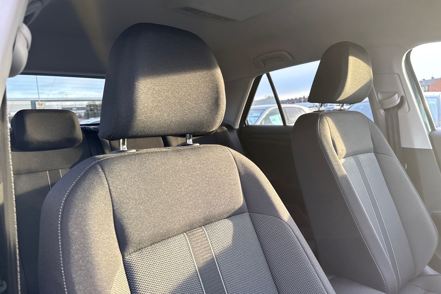 Used Volkswagen T-Roc 2025 for sale - 76288299: Photo 23