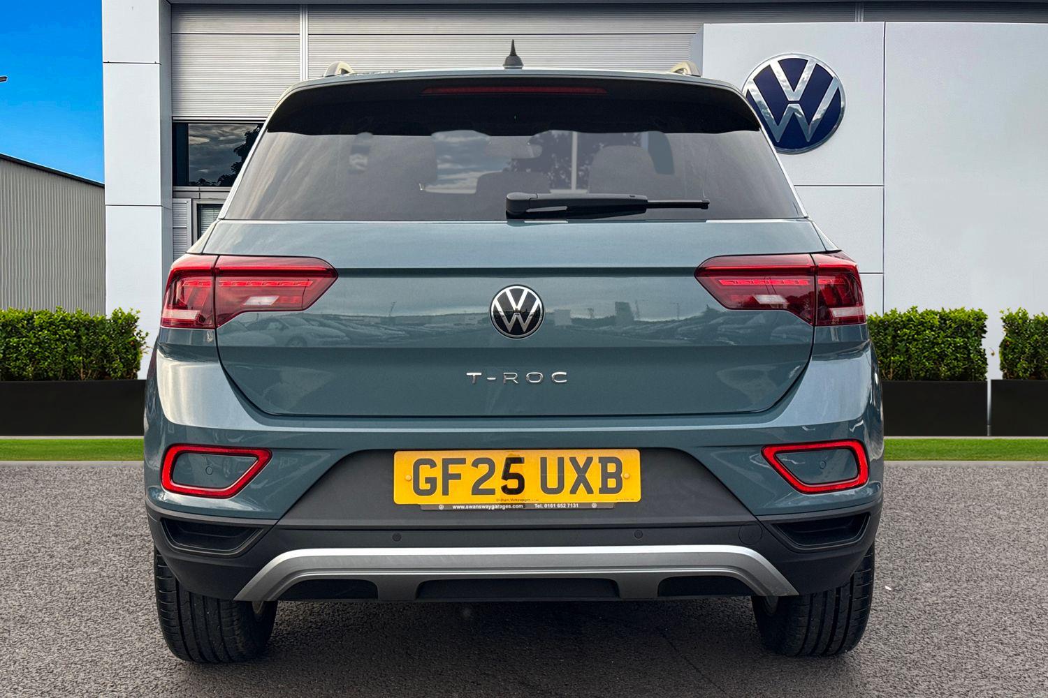 Used Volkswagen T-Roc 2025 for sale - 76288299: Photo 4