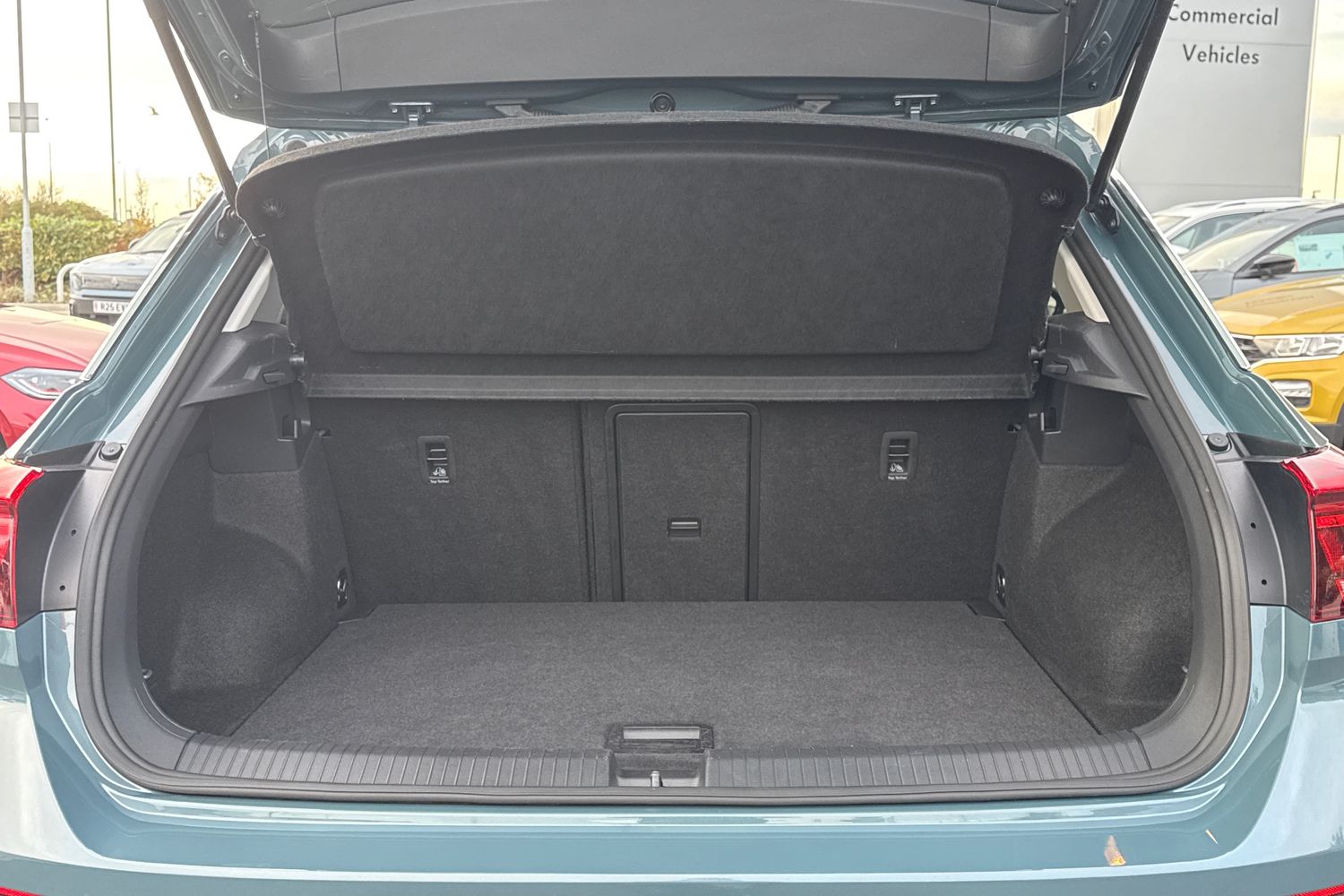 Used Volkswagen T-Roc 2025 for sale - 76288299: Photo 6