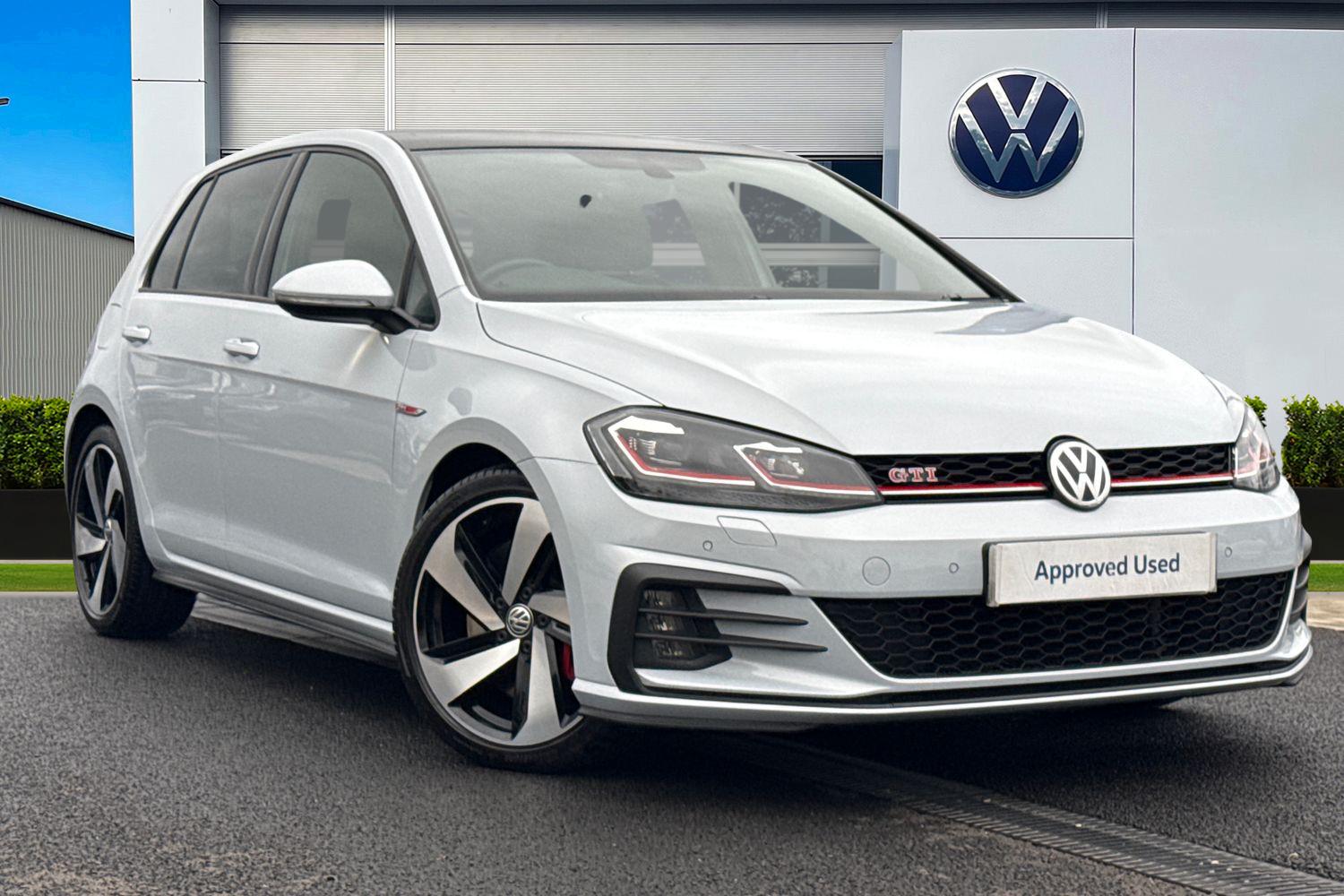 Used Volkswagen Golf 2018 for sale - 76460986: Photo 1