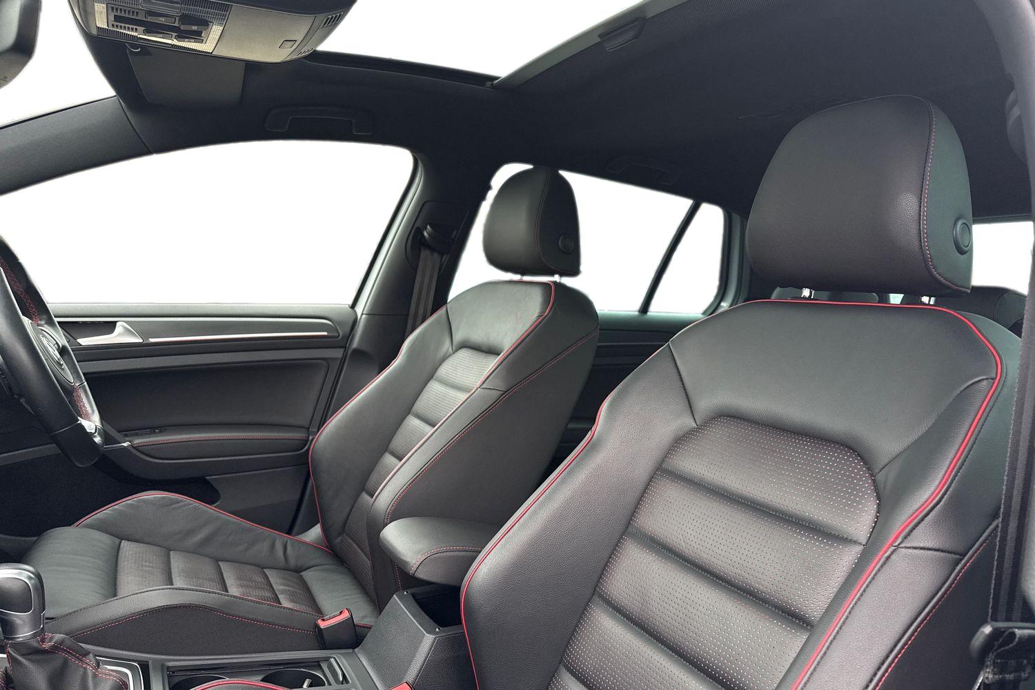 Used Volkswagen Golf 2018 for sale - 76460986: Photo 11