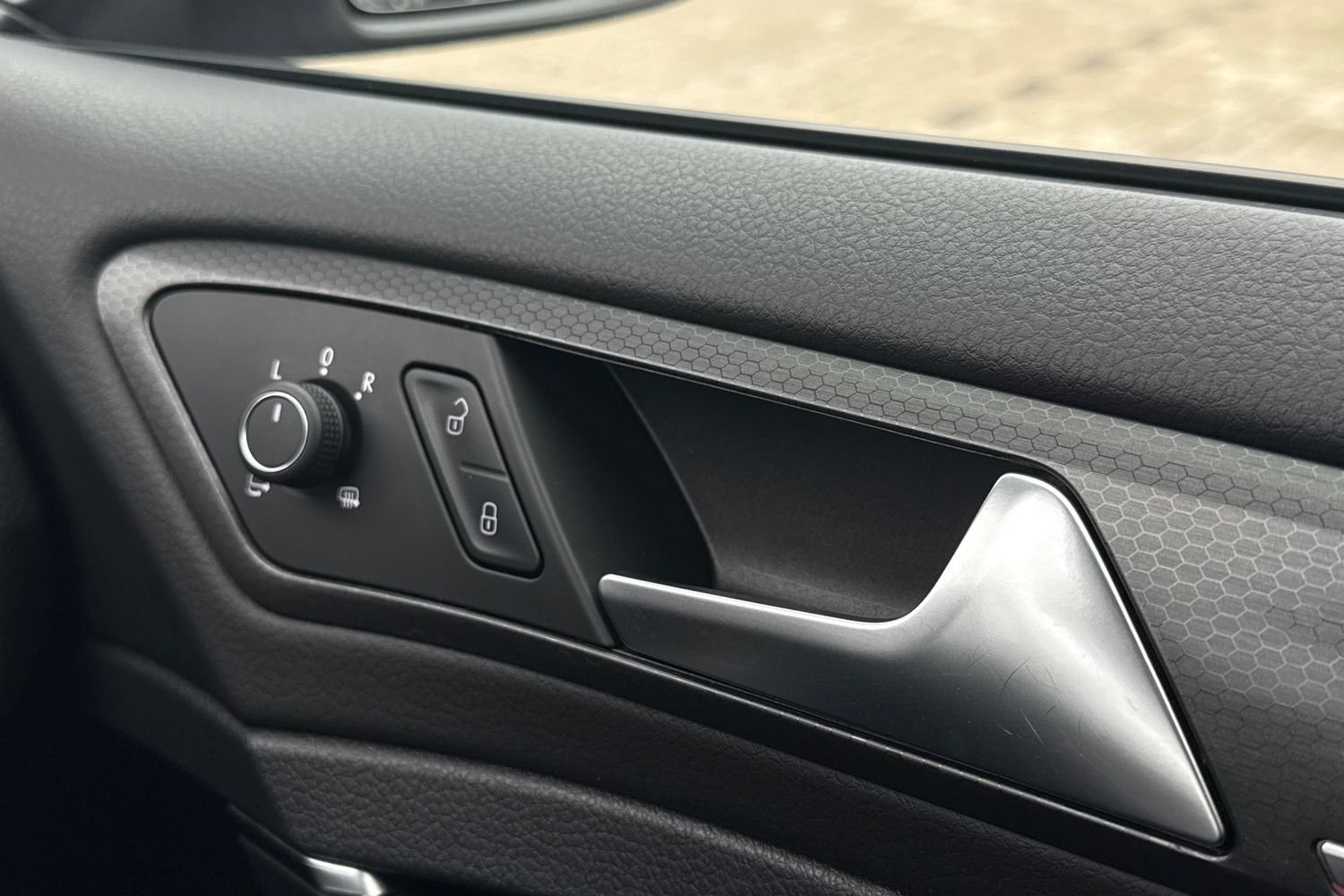 Used Volkswagen Golf 2018 for sale - 76460986: Photo 33