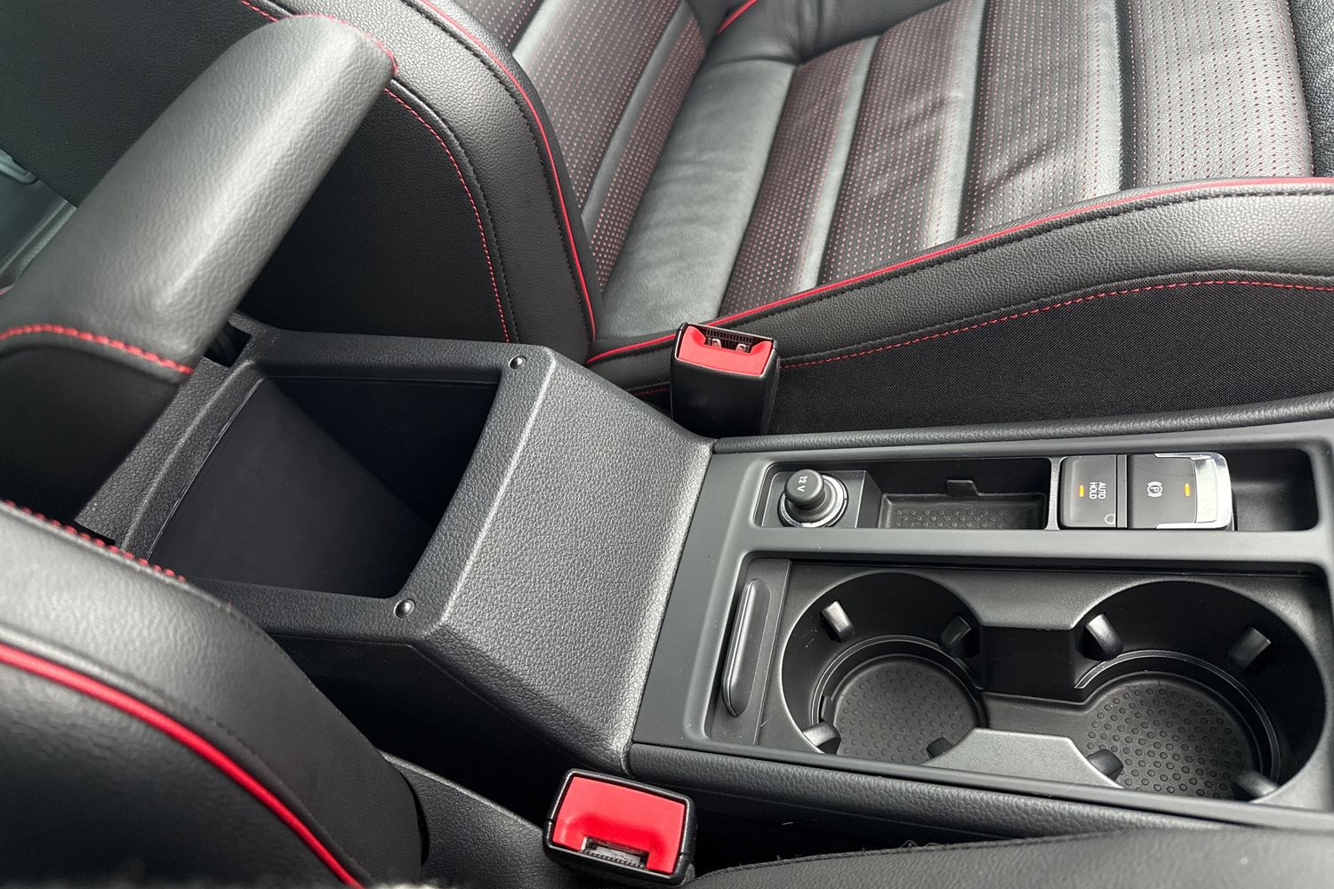 Used Volkswagen Golf 2018 for sale - 76460986: Photo 37