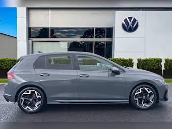 Used Volkswagen Golf 2025 for sale - 78024808: Photo