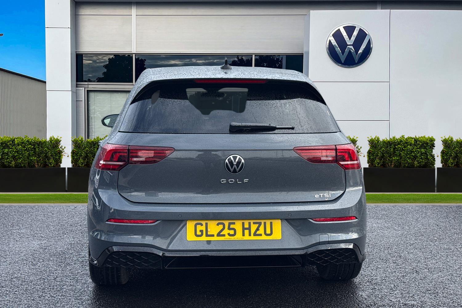 Used Volkswagen Golf 2025 for sale - 78024808: Photo 4