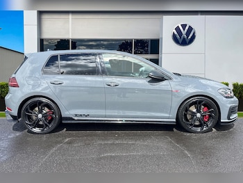 Used Volkswagen Golf 2019 for sale - 78794420: Photo
