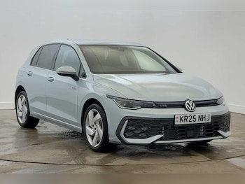 2025 - 1.5 TSI 272 GTE eHybrid 5dr DSG **PAN ROOF**