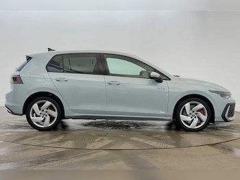 Used Volkswagen Golf 2025 for sale - 77382371: Photo