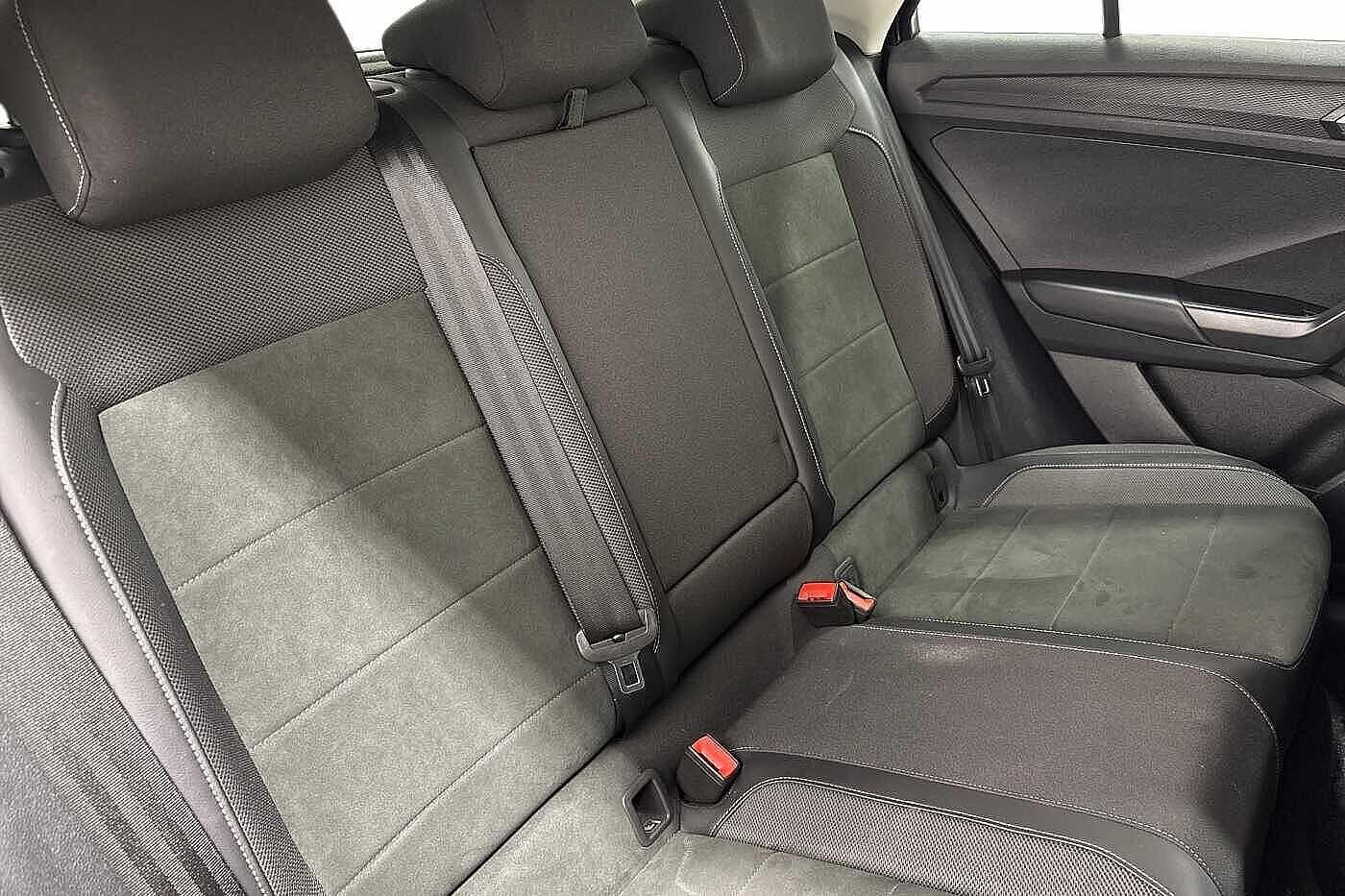 Used Volkswagen T-Roc 2024 for sale - 76665201: Photo 9