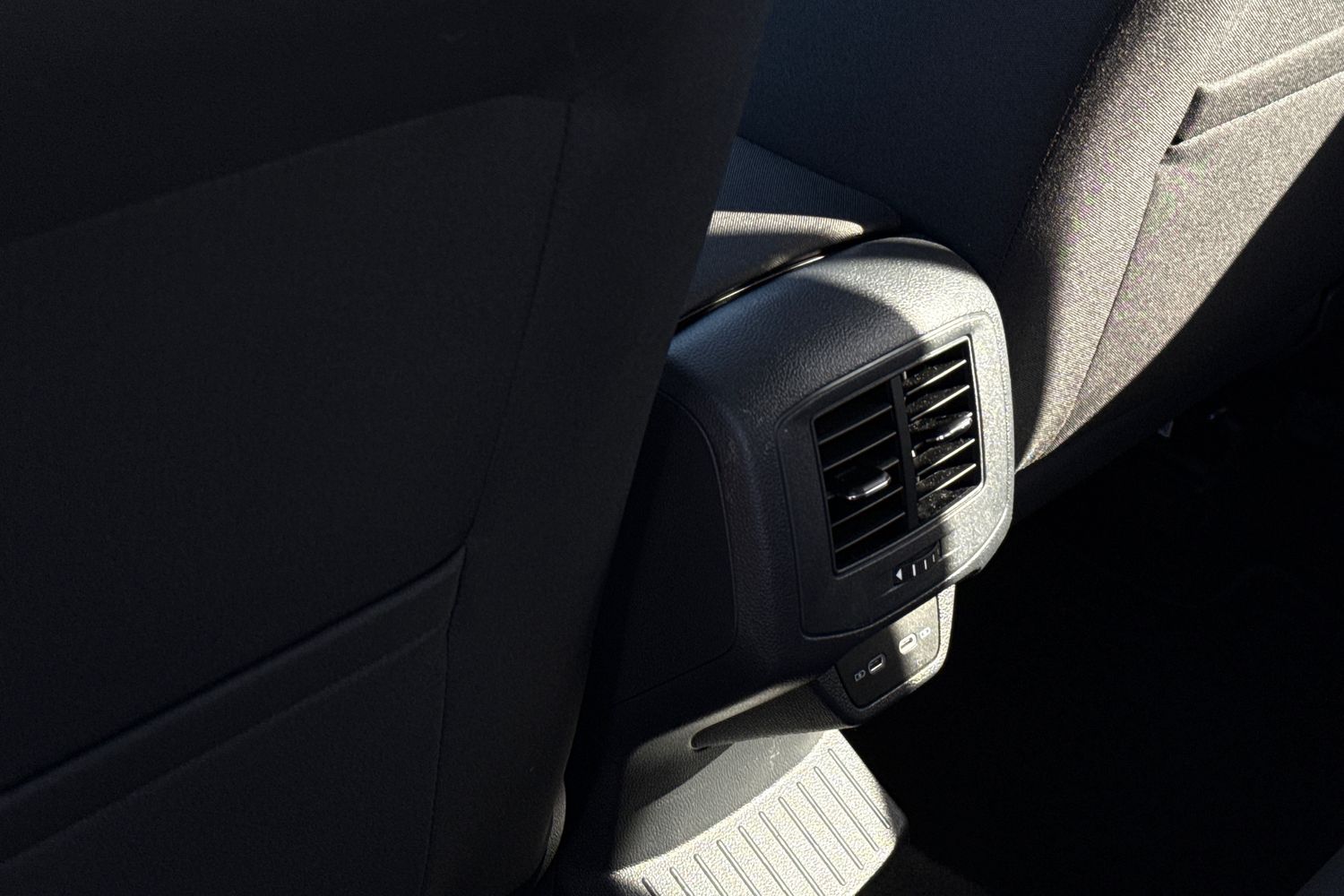 Used Volkswagen T-Roc 2021 for sale - 77919321: Photo 30