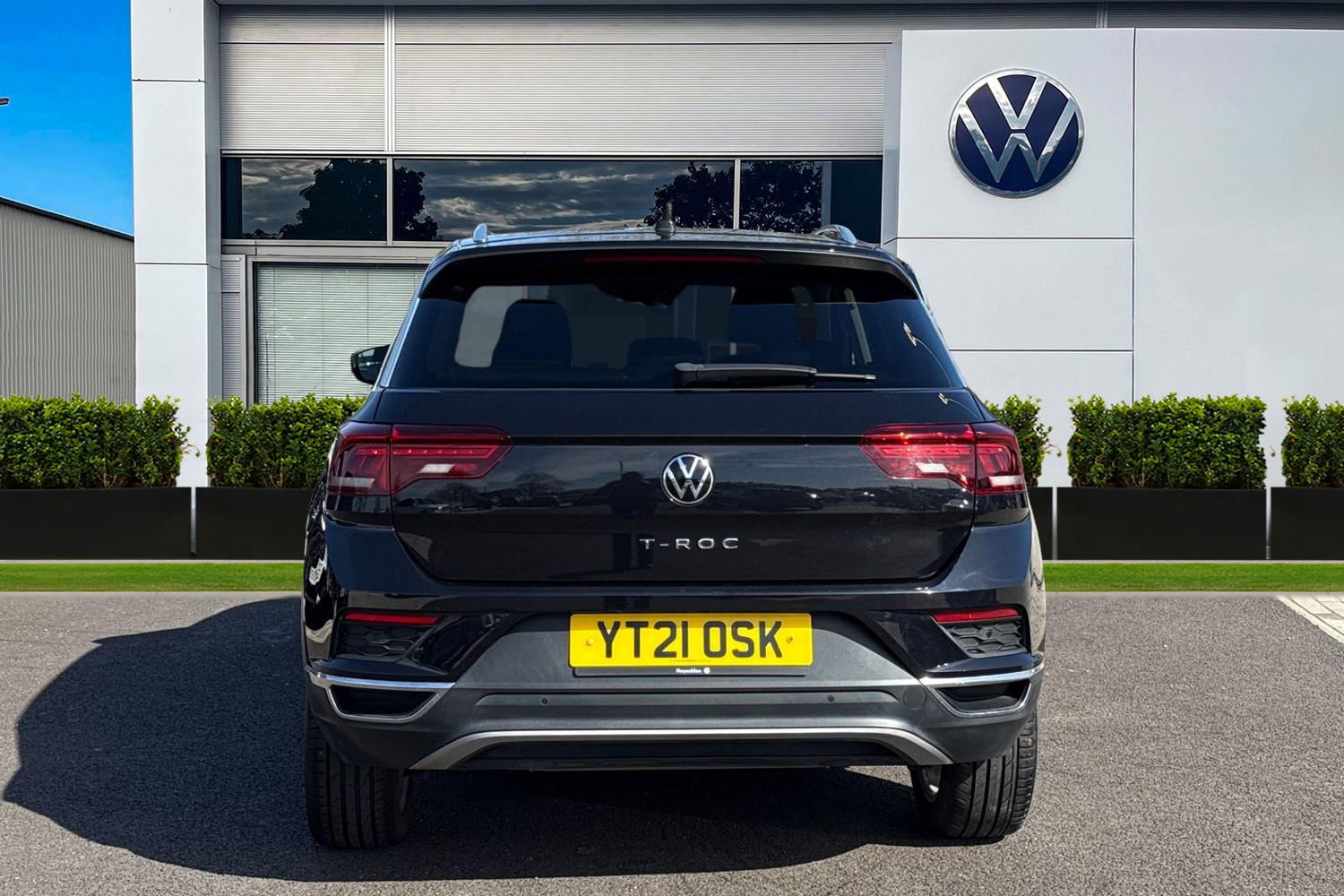 Used Volkswagen T-Roc 2021 for sale - 77919321: Photo 4