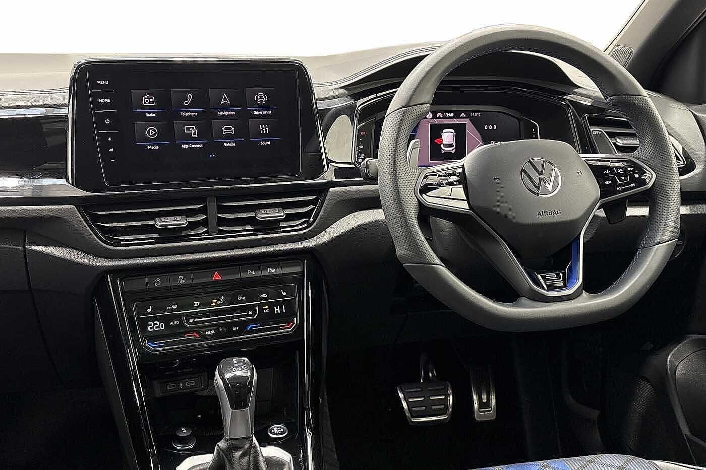Used Volkswagen T-Roc 2025 for sale - 76820073: Photo 2
