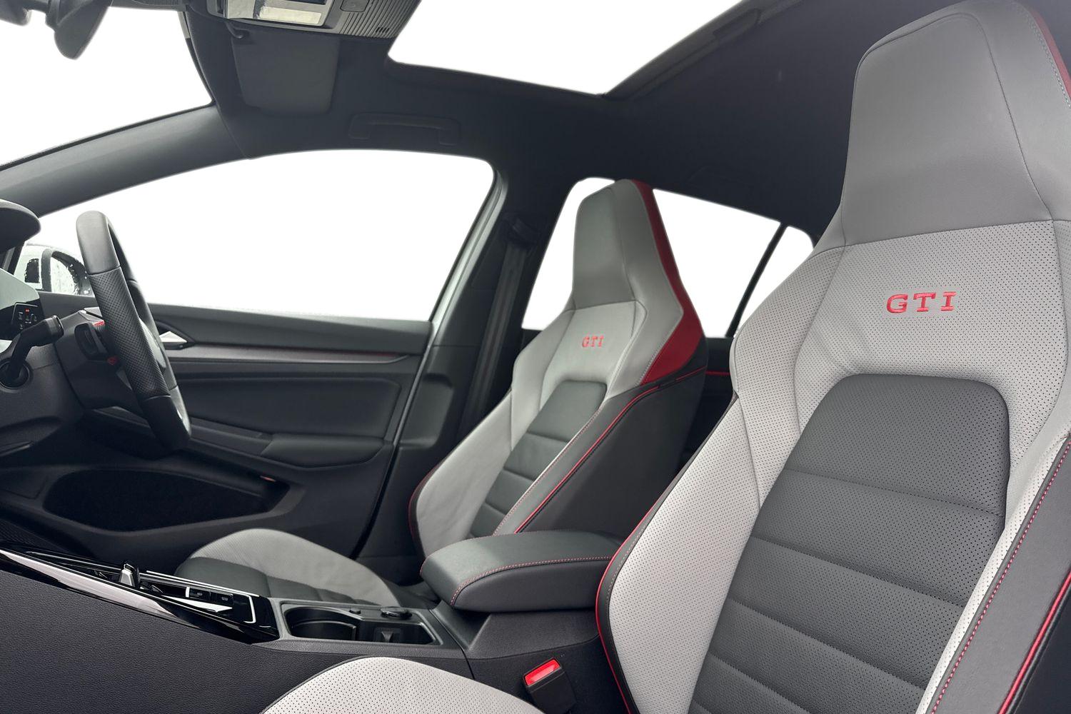 Used Volkswagen Golf 2025 for sale - 76564815: Photo 15