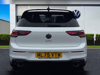 Used Volkswagen Golf 2025 for sale - 76564815: Photo