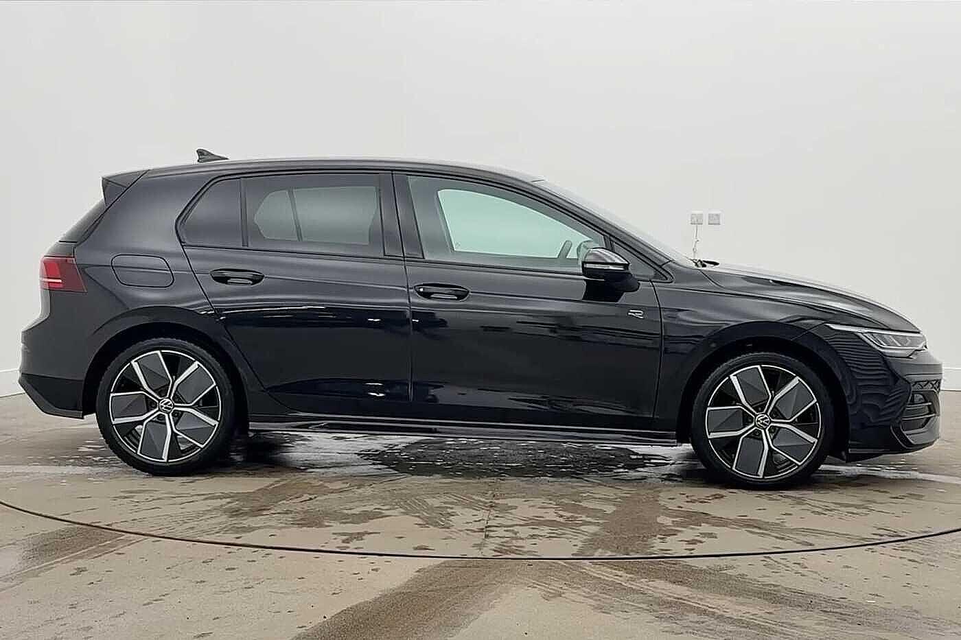 Used Volkswagen Golf 2025 for sale - 77287090: Photo 4