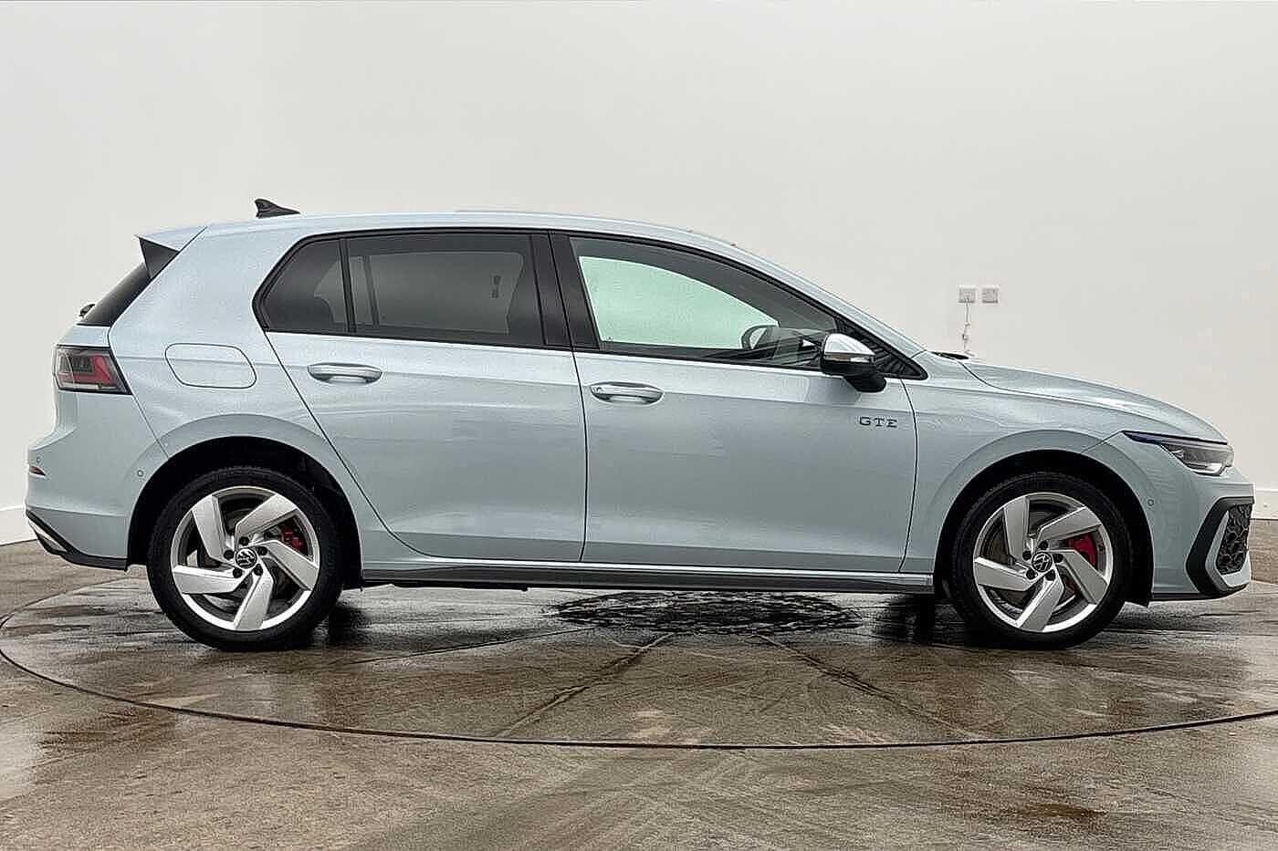 Used Volkswagen Golf 2025 for sale - 77820309: Photo 4