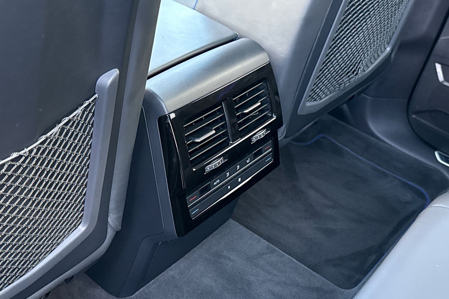 Used Volkswagen Touareg 2023 for sale - 77334273: Photo 33