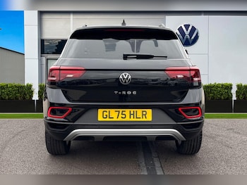 Used Volkswagen T-Roc 2025 for sale - 79308699: Photo