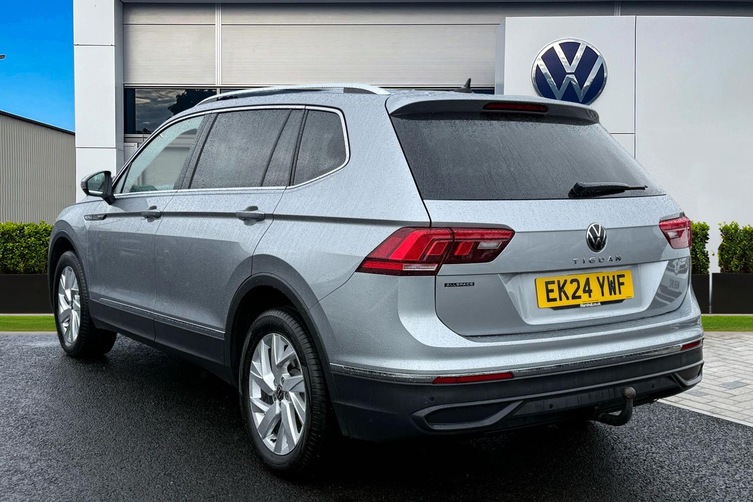 Used Volkswagen Tiguan Allspace 2024 for sale - 77820290: Photo 2