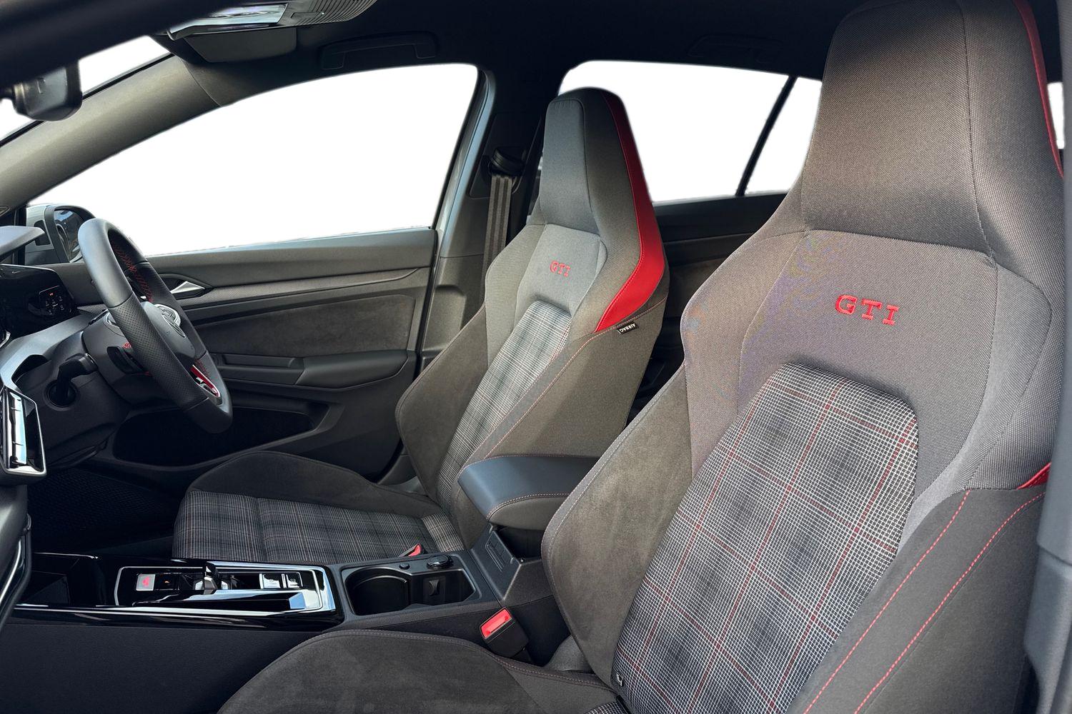 Used Volkswagen Golf 2025 for sale - 77051509: Photo 16