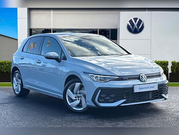 Volkswagen - Golf