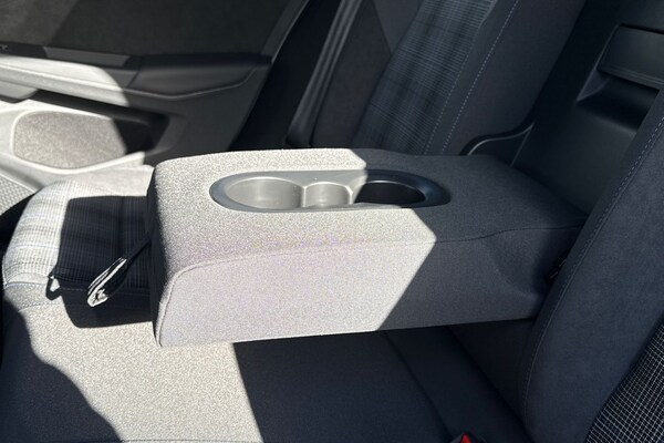 Used Volkswagen Golf 2025 for sale - 76299882: Photo 30