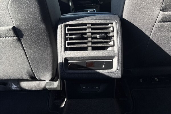 Used Volkswagen Golf 2025 for sale - 76299882: Photo 31