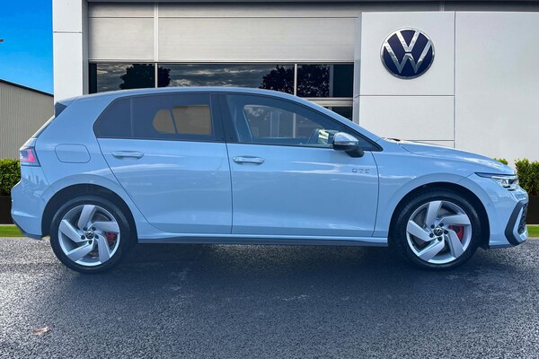 Used Volkswagen Golf 2025 for sale - 76299882: Photo 3