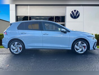 Used Volkswagen Golf 2025 for sale - 76299882: Photo 3