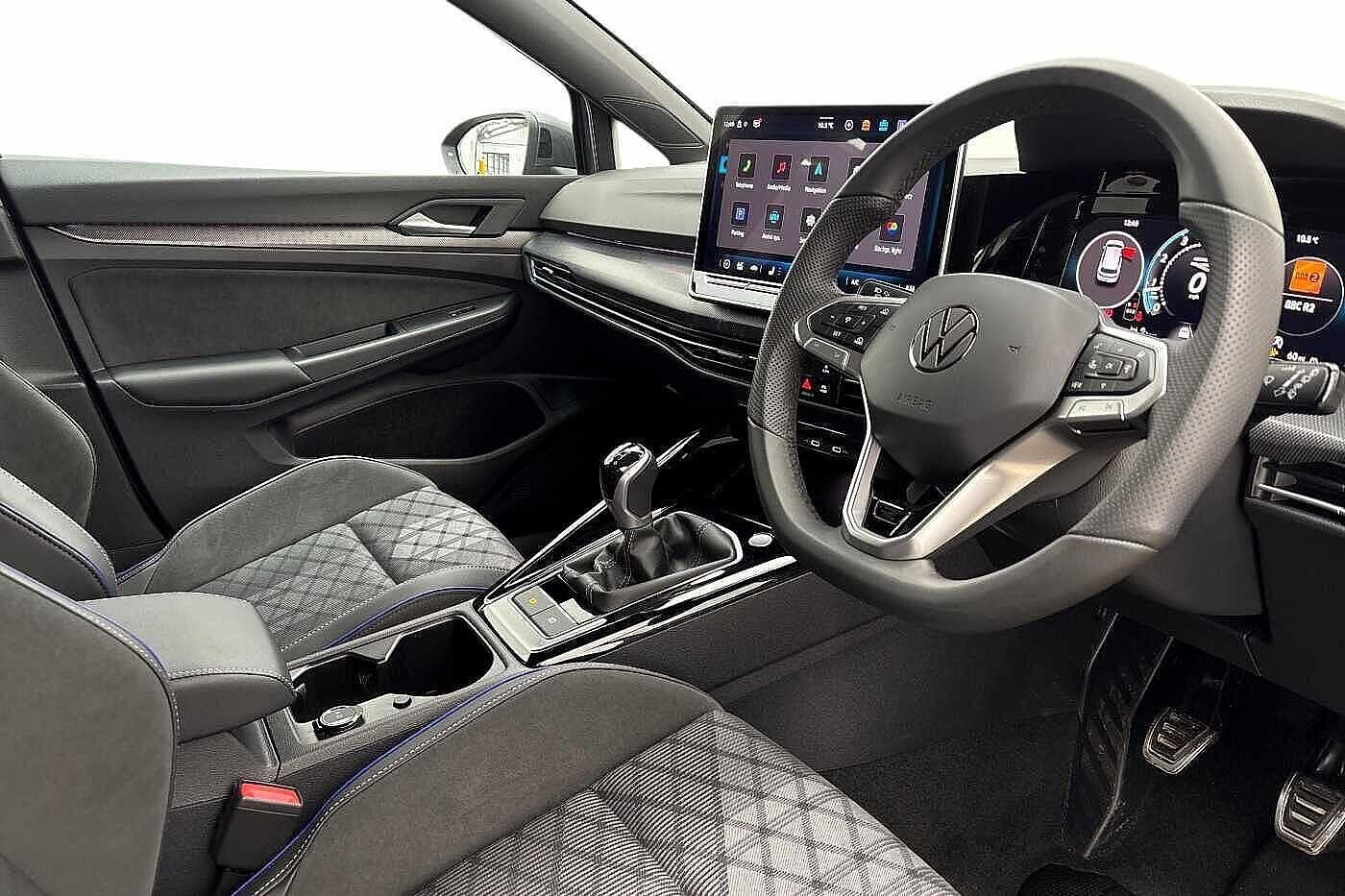 Used Volkswagen Golf 2025 for sale - 77820327: Photo 6