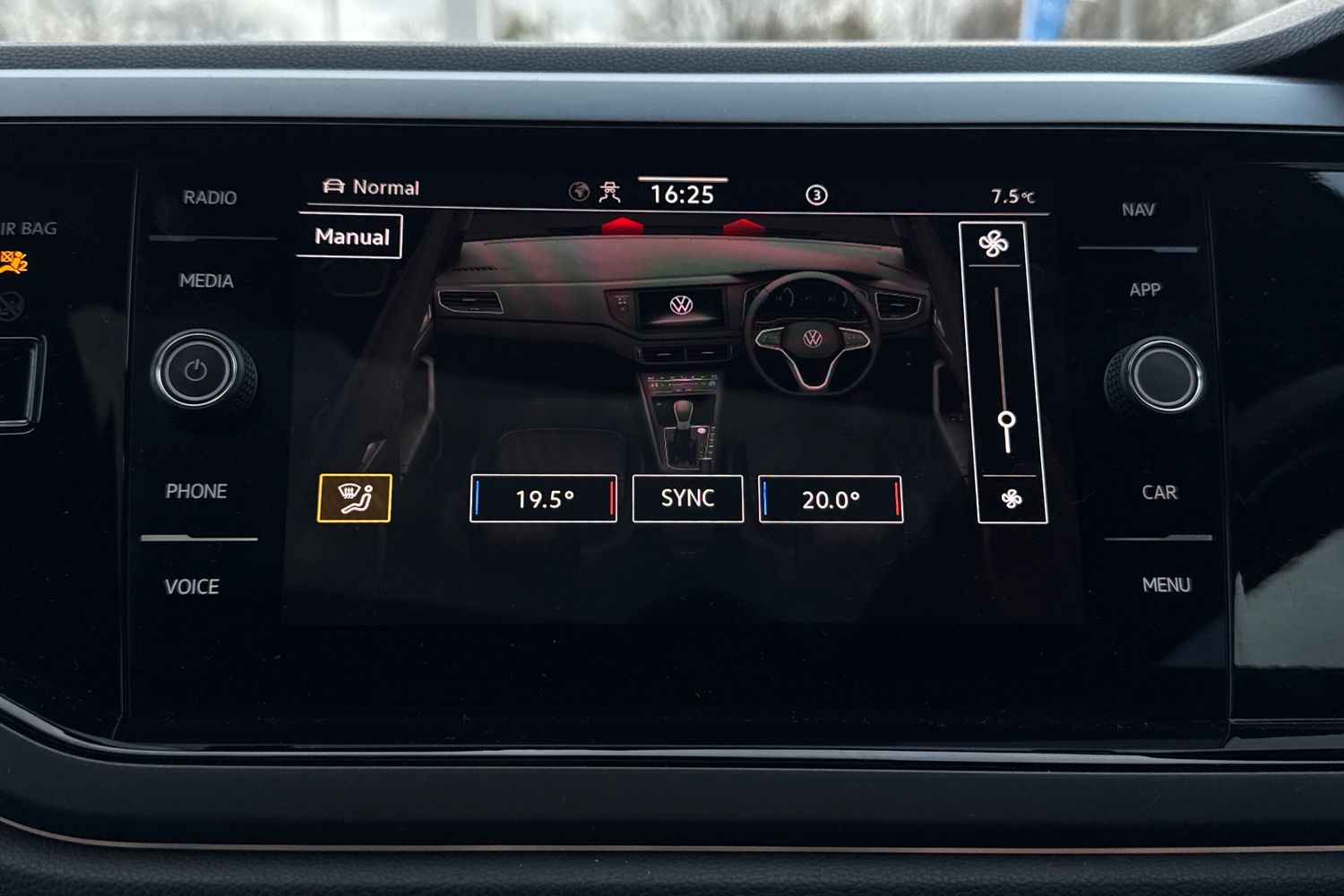 Used Volkswagen Taigo 2025 for sale - 76692258: Photo 42