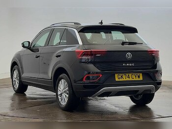 Used Volkswagen T-Roc 2024 for sale - 76207117: Photo 3