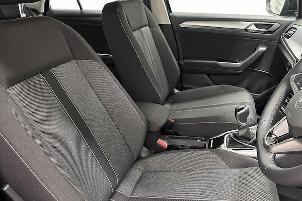 Used Volkswagen T-Roc 2024 for sale - 76207117: Photo 9