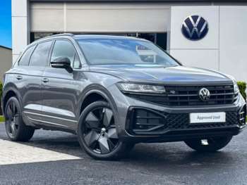 2024 - 3.0TDI (286ps) Black Edition 4Motion 5dr **TOW BAR**