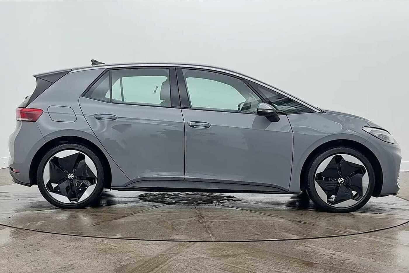 Used Volkswagen ID.3 2025 for sale - 77236053: Photo 4