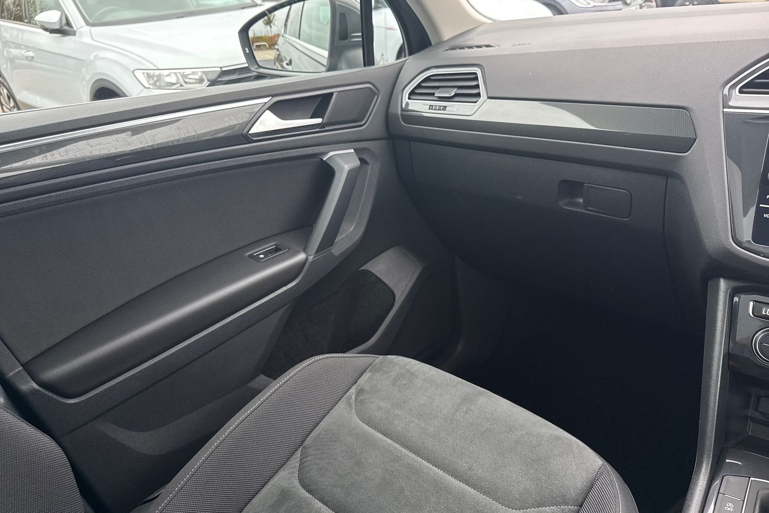 Used Volkswagen Tiguan 2020 for sale - 76476114: Photo 14