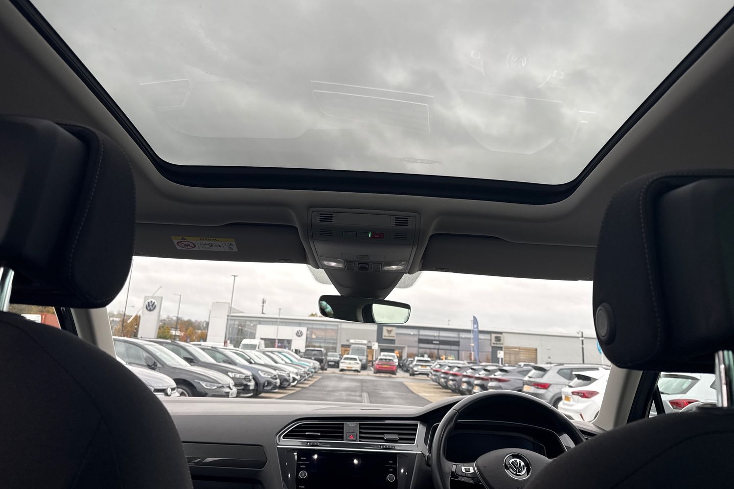 Used Volkswagen Tiguan 2020 for sale - 76476114: Photo 33