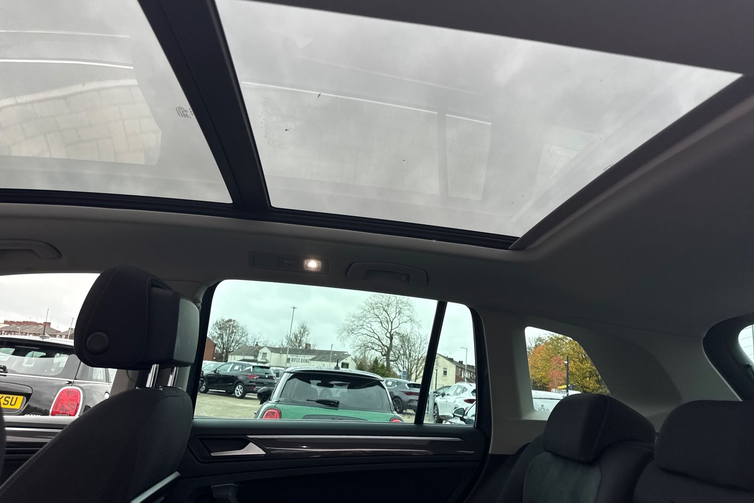 Used Volkswagen Tiguan 2020 for sale - 76476114: Photo 34