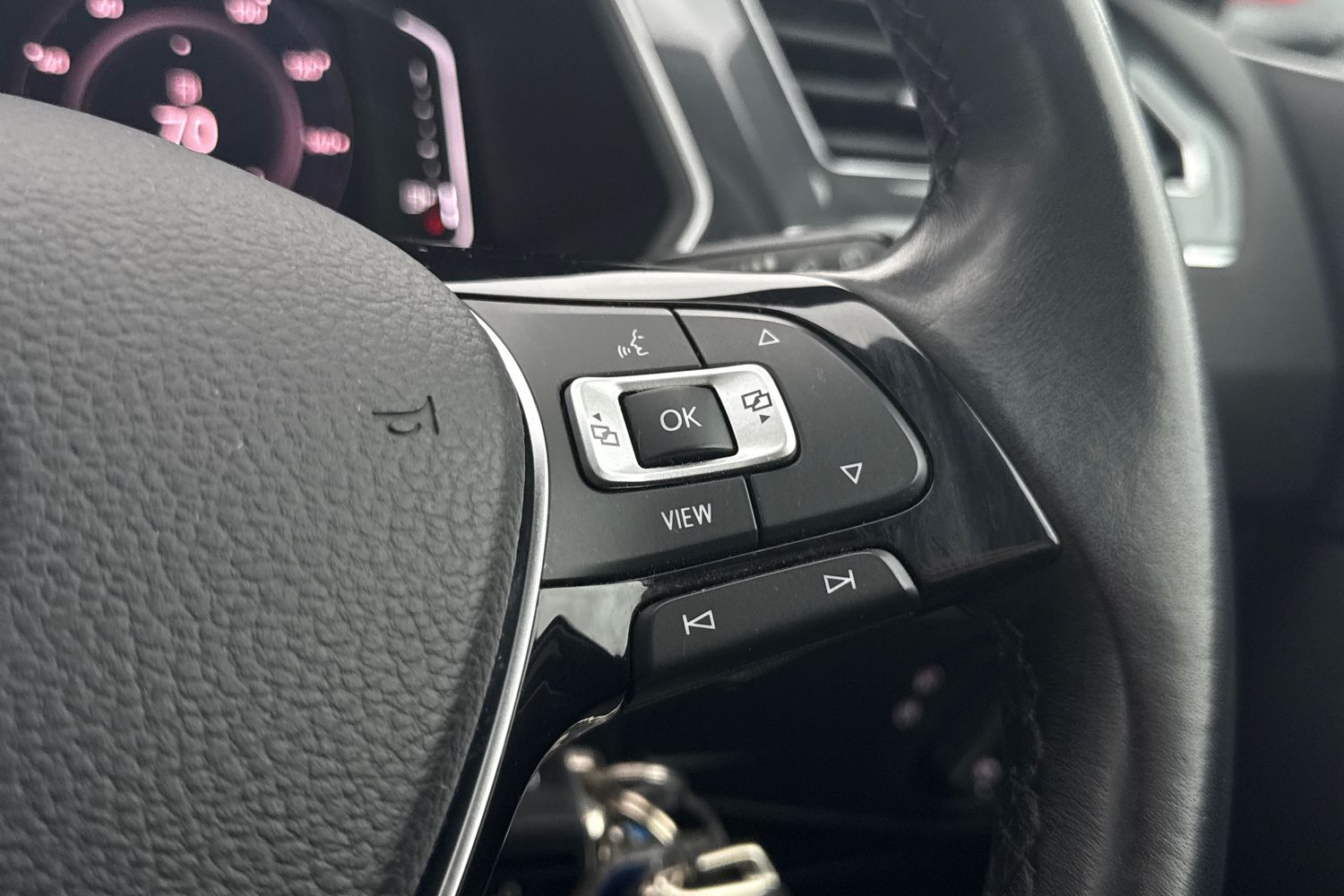 Used Volkswagen Tiguan 2020 for sale - 76476114: Photo 37