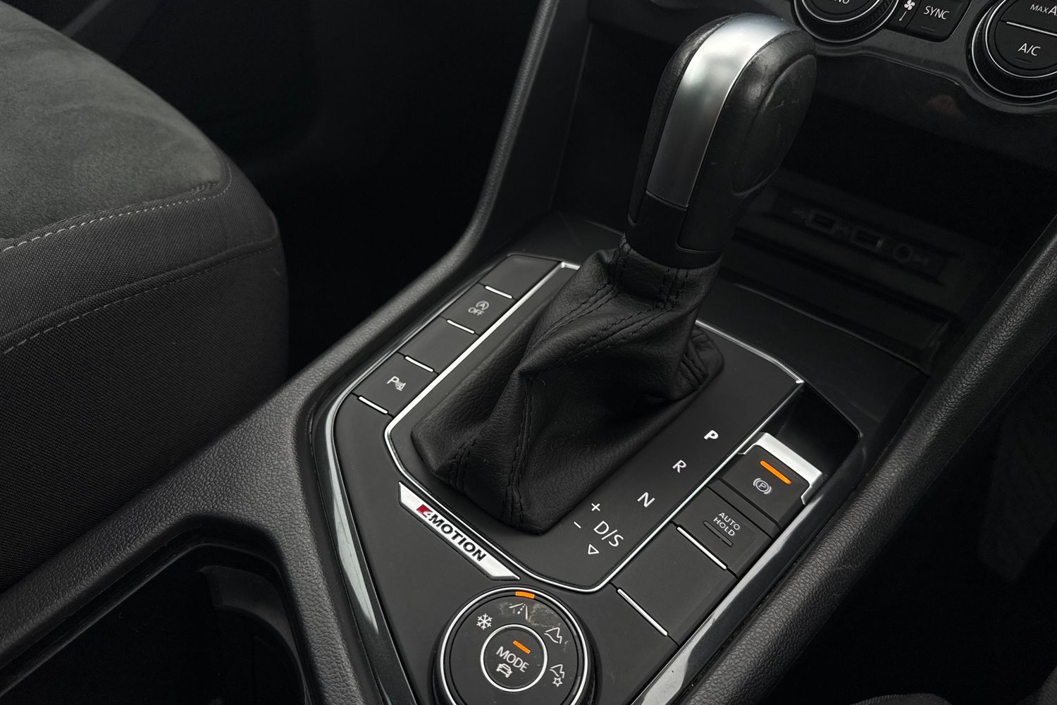 Used Volkswagen Tiguan 2020 for sale - 76476114: Photo 39