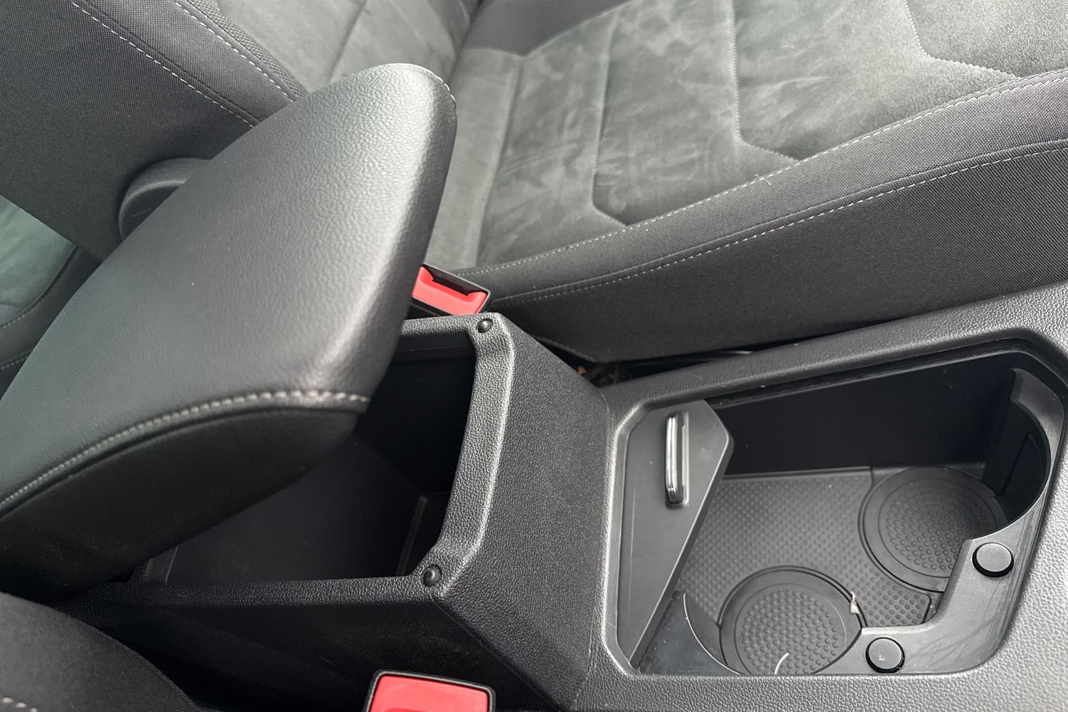 Used Volkswagen Tiguan 2020 for sale - 76476114: Photo 40