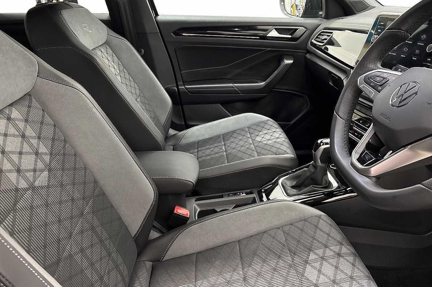 Used Volkswagen T-Roc 2025 for sale - 77493932: Photo 10