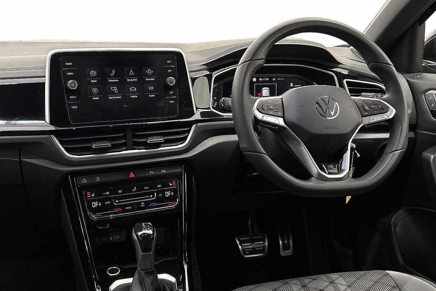 Used Volkswagen T-Roc 2025 for sale - 77493932: Photo 2