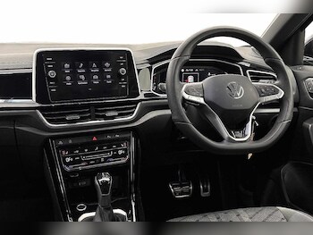 Used Volkswagen T-Roc 2025 for sale - 77493932: Photo