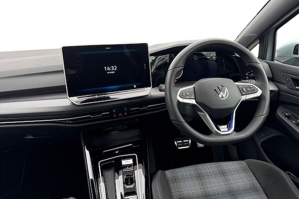Used Volkswagen Golf 2025 for sale - 76143748: Photo 18