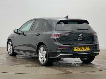 Used Volkswagen Golf 2025 for sale - 78512543: Photo