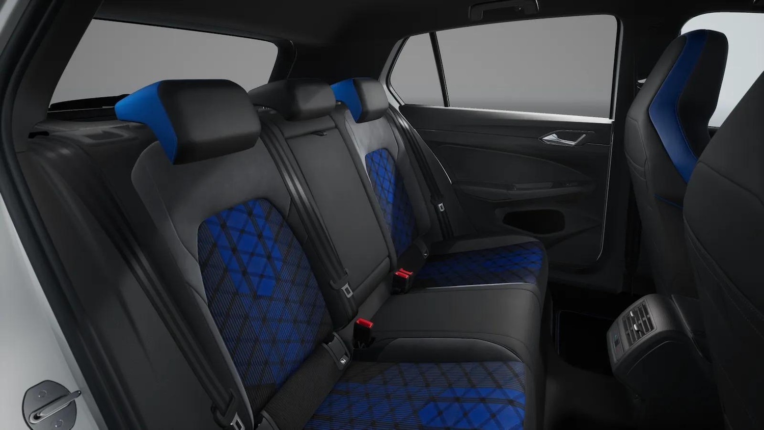 Used Volkswagen Golf 2025 for sale - 76595836: Photo 2