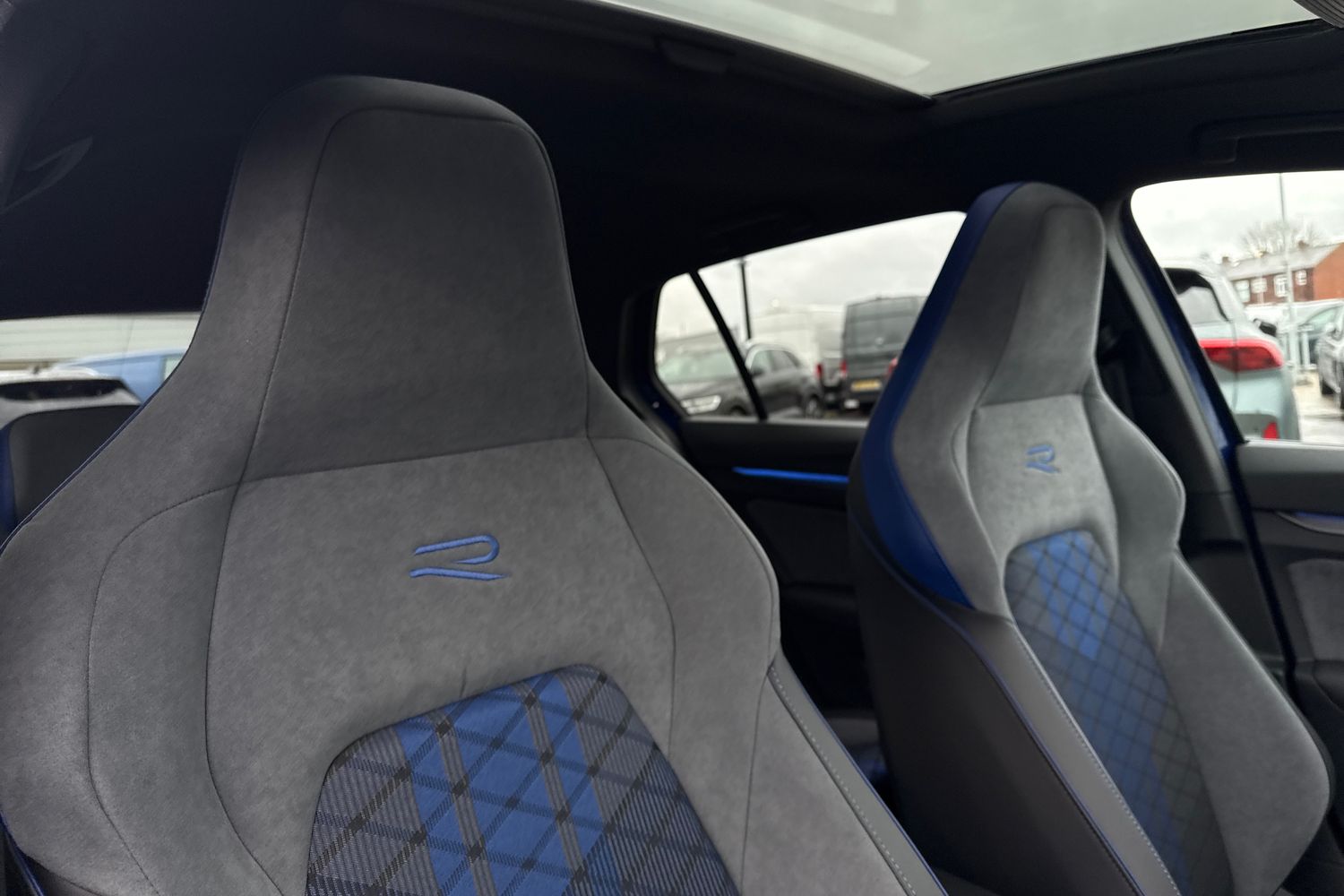 Used Volkswagen Golf 2025 for sale - 77553322: Photo 24