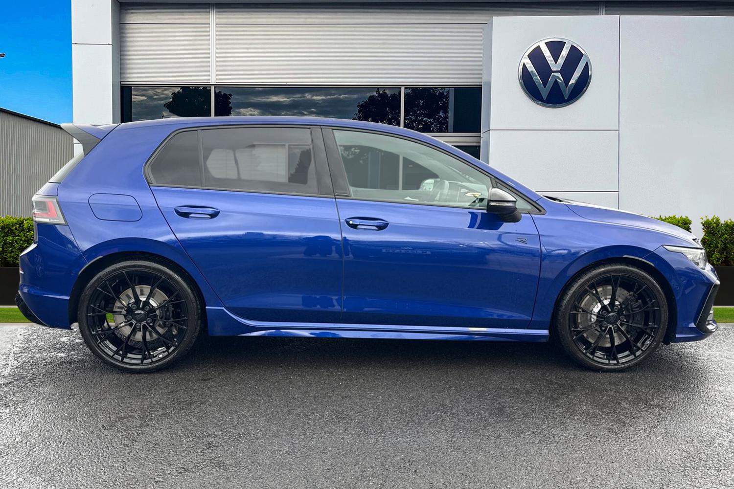 Used Volkswagen Golf 2025 for sale - 77553322: Photo 3