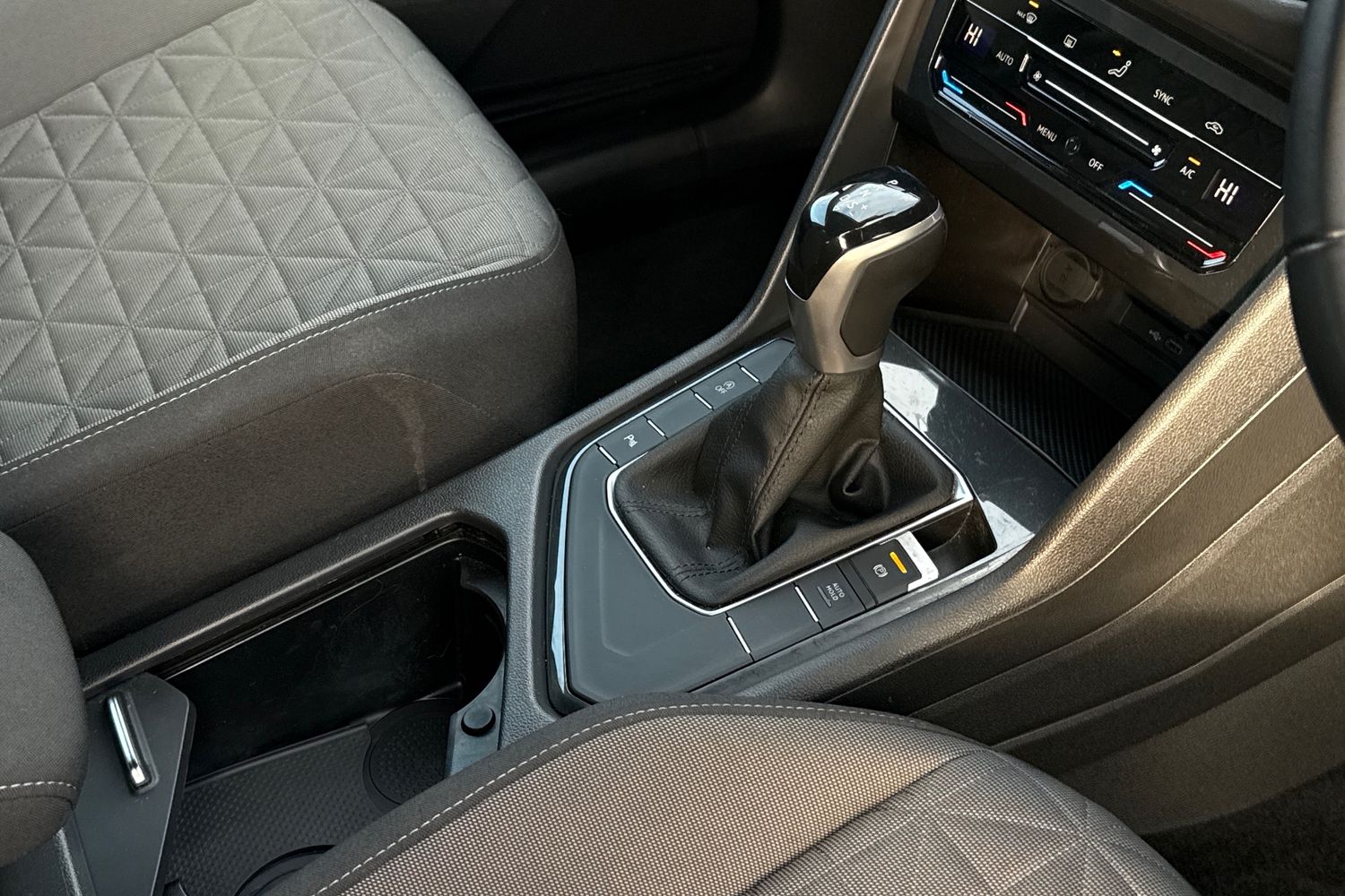 Used Volkswagen Tiguan 2022 for sale - 76909389: Photo 23